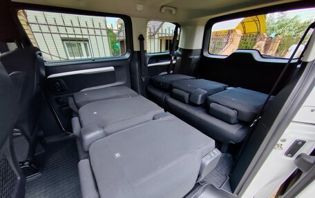 Peugeot Traveller I, 2020 год, 2 745 000 рублей, 9 фотография