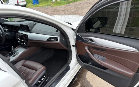 BMW 5 серия, 2017 год, 2 690 000 рублей, 3 фотография