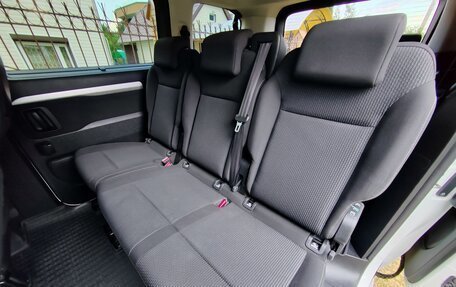 Peugeot Traveller I, 2020 год, 2 745 000 рублей, 10 фотография