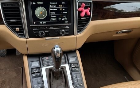 Porsche Macan I рестайлинг, 2015 год, 3 000 000 рублей, 26 фотография