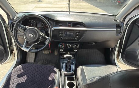 KIA Rio IV, 2018 год, 1 400 000 рублей, 5 фотография