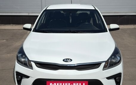 KIA Rio IV, 2018 год, 1 400 000 рублей, 3 фотография