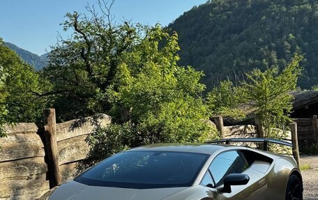Lamborghini Huracán, 2018 год, 23 900 000 рублей, 2 фотография