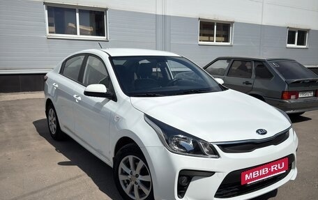 KIA Rio IV, 2018 год, 1 400 000 рублей, 12 фотография