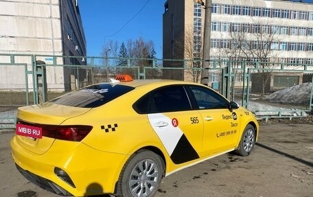 KIA Cerato IV, 2021 год, 1 400 000 рублей, 5 фотография