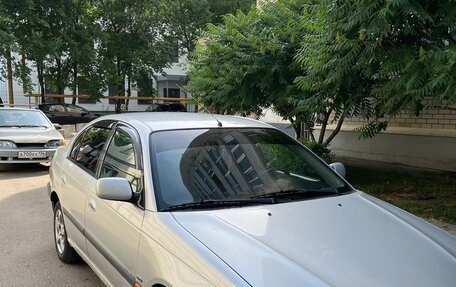 Toyota Avensis III рестайлинг, 2001 год, 565 000 рублей, 6 фотография