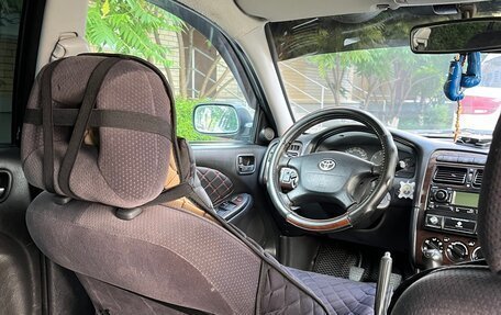 Toyota Avensis III рестайлинг, 2001 год, 565 000 рублей, 9 фотография