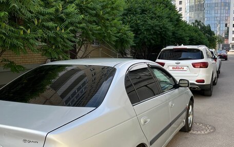 Toyota Avensis III рестайлинг, 2001 год, 565 000 рублей, 12 фотография