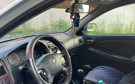 Toyota Avensis III рестайлинг, 2001 год, 565 000 рублей, 22 фотография