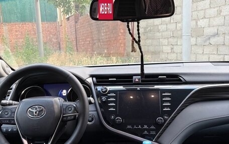Toyota Camry, 2020 год, 2 990 000 рублей, 7 фотография