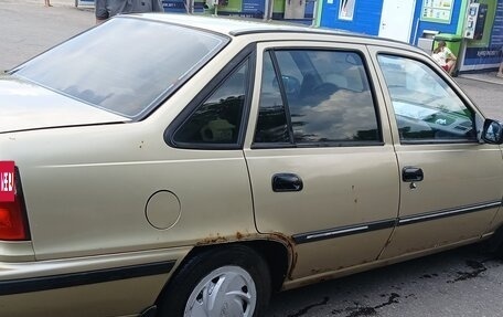 Daewoo Nexia I рестайлинг, 2004 год, 120 000 рублей, 2 фотография