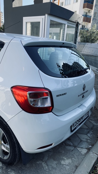 Renault Sandero II, 2017 год, 900 000 рублей, 6 фотография