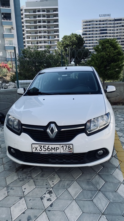 Renault Sandero II, 2017 год, 900 000 рублей, 3 фотография