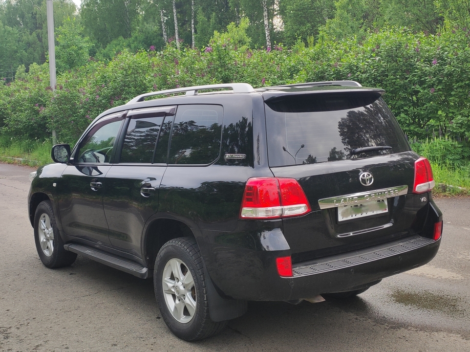 Toyota Land Cruiser 200, 2011 год, 3 800 000 рублей, 6 фотография