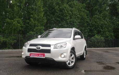 Toyota RAV4, 2011 год, 1 650 000 рублей, 1 фотография