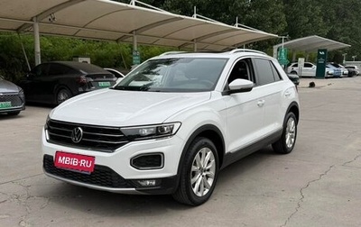 Volkswagen T-Roc I, 2022 год, 1 629 000 рублей, 1 фотография