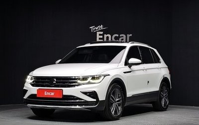 Volkswagen Tiguan II, 2024 год, 3 200 000 рублей, 1 фотография