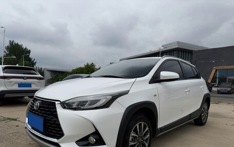 Toyota Yaris, 2022 год, 1 320 000 рублей, 1 фотография