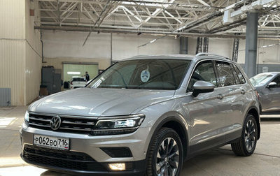 Volkswagen Tiguan II, 2018 год, 2 690 000 рублей, 1 фотография