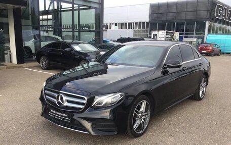 Mercedes-Benz E-Класс, 2020 год, 3 850 000 рублей, 1 фотография
