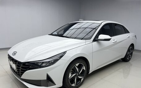 Hyundai Elantra, 2021 год, 1 715 000 рублей, 1 фотография