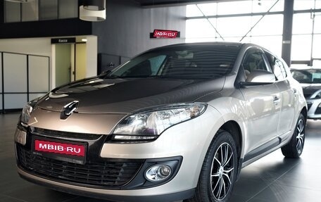 Renault Megane III, 2013 год, 890 000 рублей, 1 фотография
