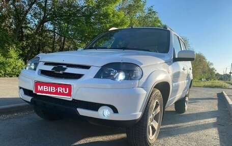 Chevrolet Niva I рестайлинг, 2018 год, 785 000 рублей, 1 фотография