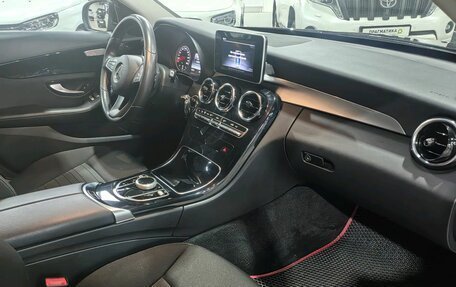 Mercedes-Benz C-Класс, 2017 год, 1 949 000 рублей, 12 фотография