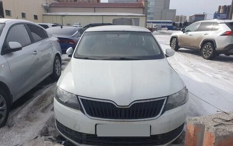 Skoda Rapid I, 2015 год, 550 000 рублей, 2 фотография