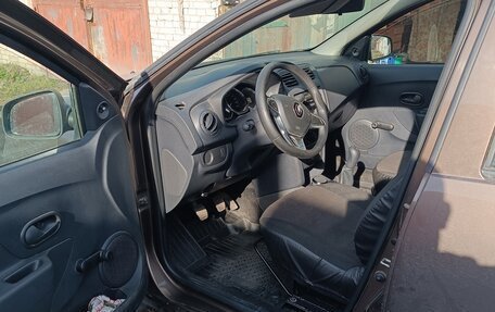 Renault Logan II, 2020 год, 870 000 рублей, 3 фотография