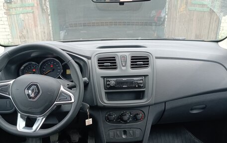 Renault Logan II, 2020 год, 870 000 рублей, 8 фотография