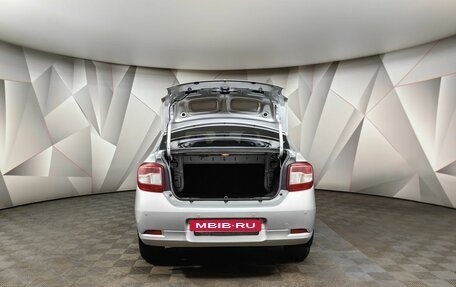 Renault Logan II, 2017 год, 599 000 рублей, 12 фотография