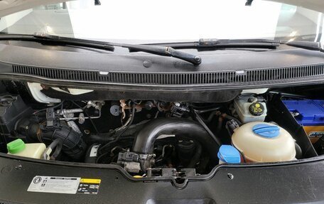 Volkswagen Caravelle T5, 2014 год, 1 552 000 рублей, 11 фотография