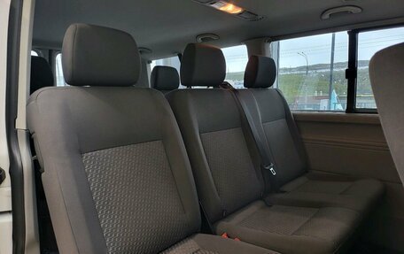 Volkswagen Caravelle T5, 2014 год, 1 552 000 рублей, 14 фотография