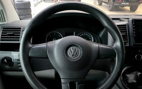 Volkswagen Caravelle T5, 2014 год, 1 552 000 рублей, 24 фотография