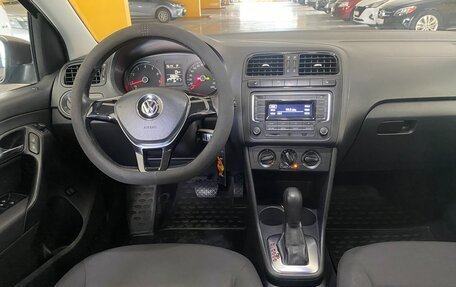 Volkswagen Polo VI (EU Market), 2016 год, 1 100 000 рублей, 15 фотография