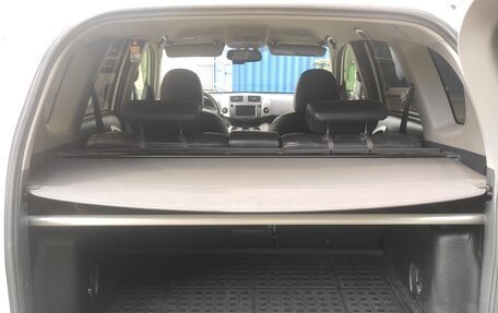 Toyota RAV4, 2011 год, 1 650 000 рублей, 10 фотография