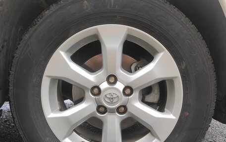 Toyota RAV4, 2011 год, 1 650 000 рублей, 32 фотография