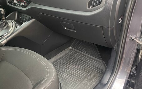 KIA Sportage III, 2013 год, 1 300 000 рублей, 29 фотография