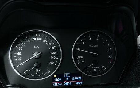 BMW 1 серия, 2017 год, 1 680 000 рублей, 12 фотография