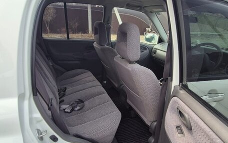 Suzuki Escudo III, 2001 год, 835 000 рублей, 5 фотография