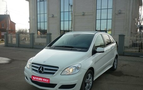 Mercedes-Benz B-Класс, 2010 год, 850 000 рублей, 1 фотография