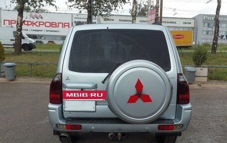 Mitsubishi Pajero III рестайлинг, 2004 год, 800 000 рублей, 4 фотография
