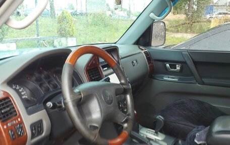 Mitsubishi Pajero III рестайлинг, 2004 год, 800 000 рублей, 9 фотография