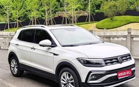 Volkswagen T-Cross I, 2022 год, 1 600 000 рублей, 1 фотография