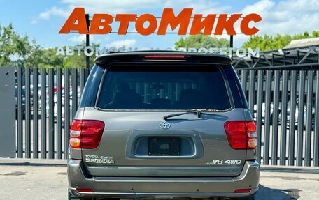 Toyota Sequoia II рестайлинг, 2004 год, 1 150 000 рублей, 6 фотография