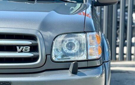 Toyota Sequoia II рестайлинг, 2004 год, 1 150 000 рублей, 3 фотография