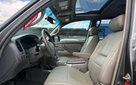 Toyota Sequoia II рестайлинг, 2004 год, 1 150 000 рублей, 11 фотография