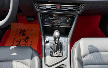 Volkswagen Tharu, 2022 год, 1 550 001 рублей, 12 фотография