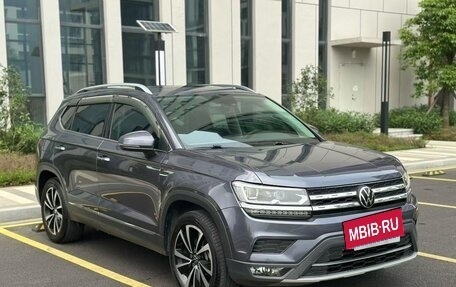 Volkswagen Tharu, 2022 год, 1 880 000 рублей, 2 фотография